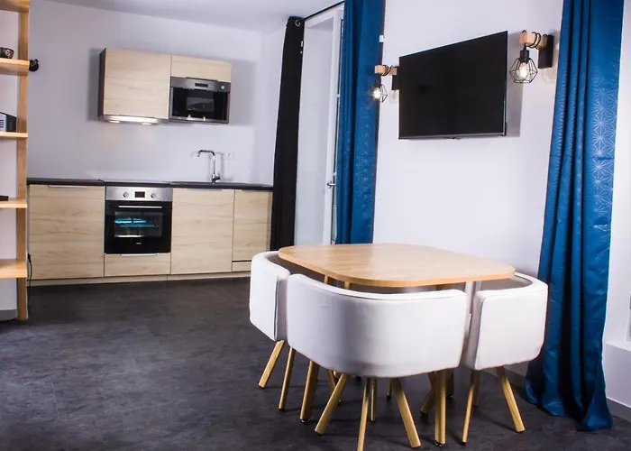 L'optimiste, Draps Compris Et Climatisation Sarlat-la-Canéda